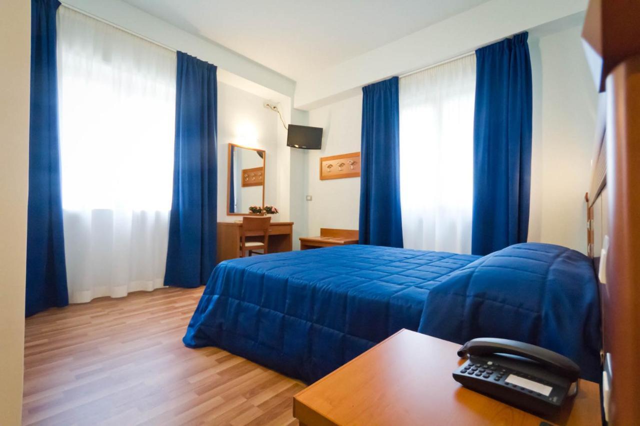 Hotel Donnini Assisi Dış mekan fotoğraf