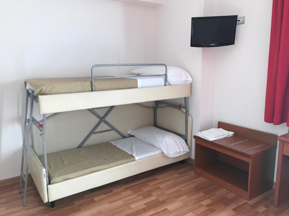 Hotel Donnini Assisi Dış mekan fotoğraf