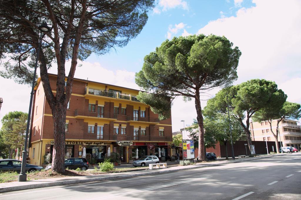 Hotel Donnini Assisi Dış mekan fotoğraf