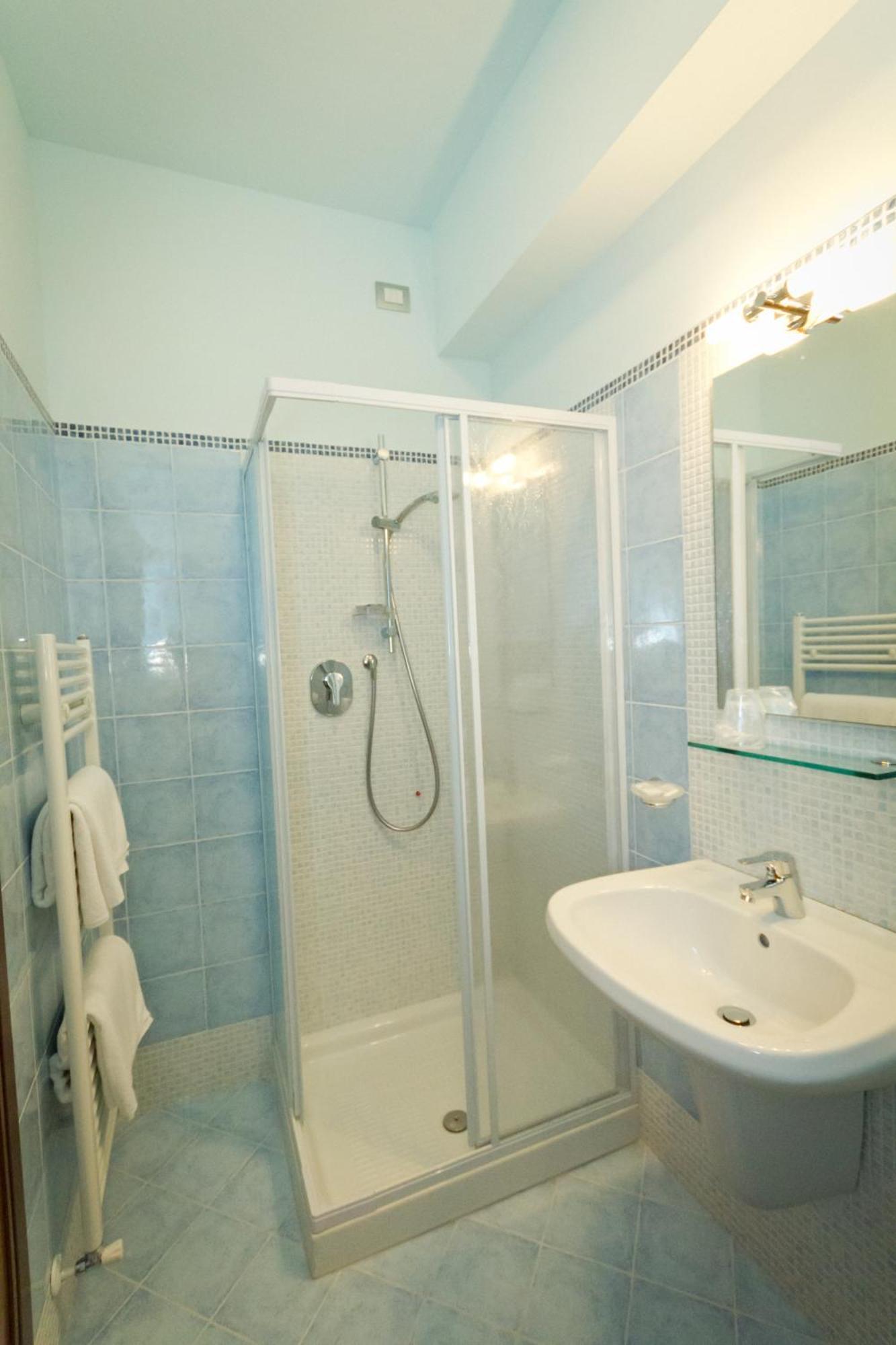 Hotel Donnini Assisi Dış mekan fotoğraf