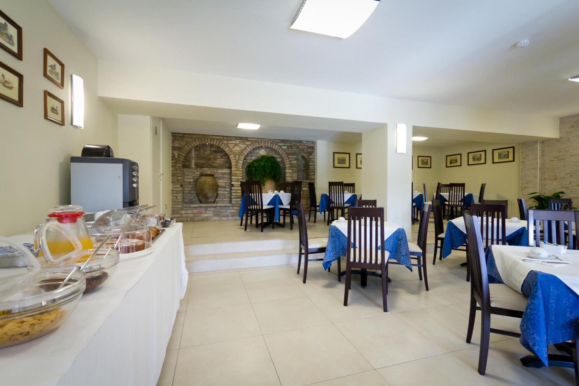 Hotel Donnini Assisi Dış mekan fotoğraf