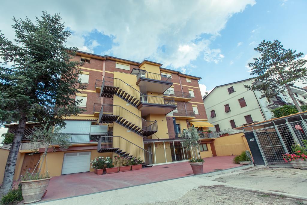 Hotel Donnini Assisi Dış mekan fotoğraf